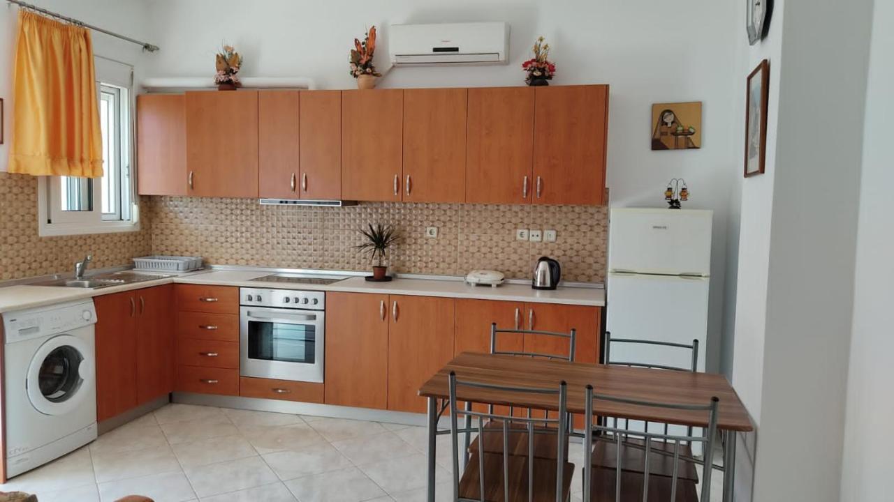 Antonios Apartments อาร์คานเยโลส ภายนอก รูปภาพ